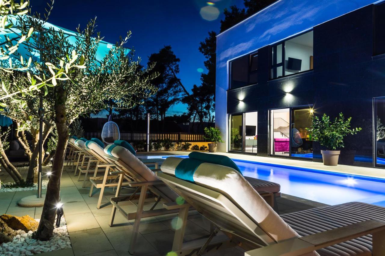 Апартаменты Olive Tree Mansion Вир Экстерьер фото